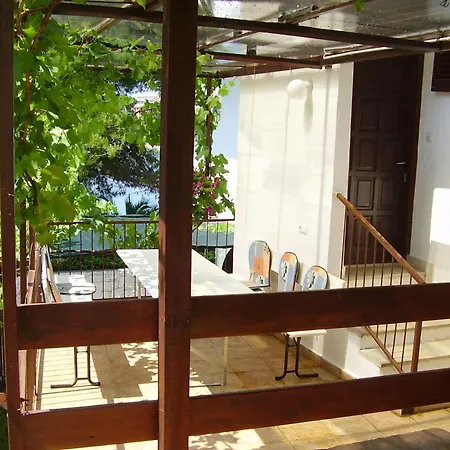 Dane 公寓 特罗吉尔