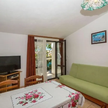Dane-30m From Sea Apartment *
