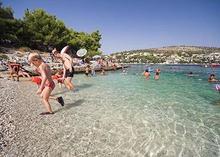 Διαμέρισμα Dane Τρογκίρ